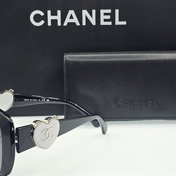 CHANEL Black Sunglasses with Heart Decor - Picture 13 of 15